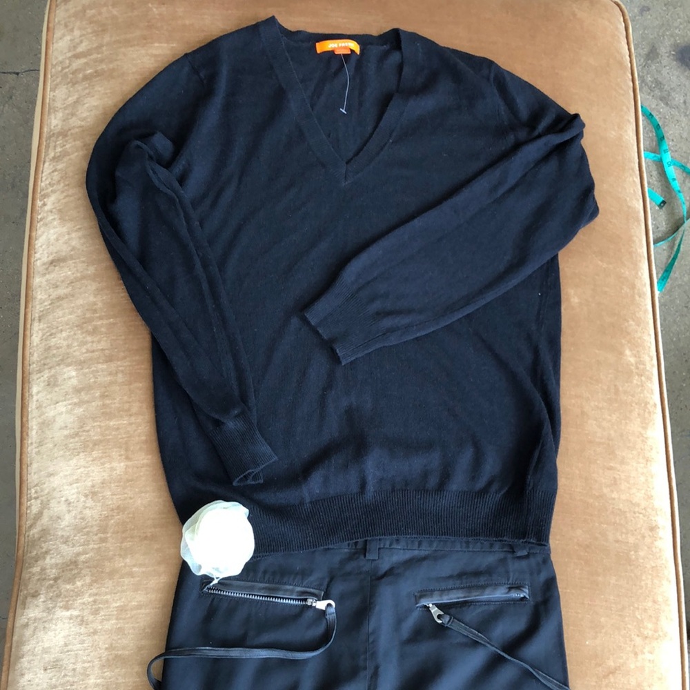 Casual V Neck Cotton Cashmere Rayon mix Knit Top Basics Essential Layering looks